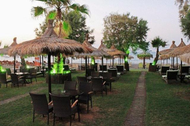 Panos Beach Hotel Platanés Kültér fotó