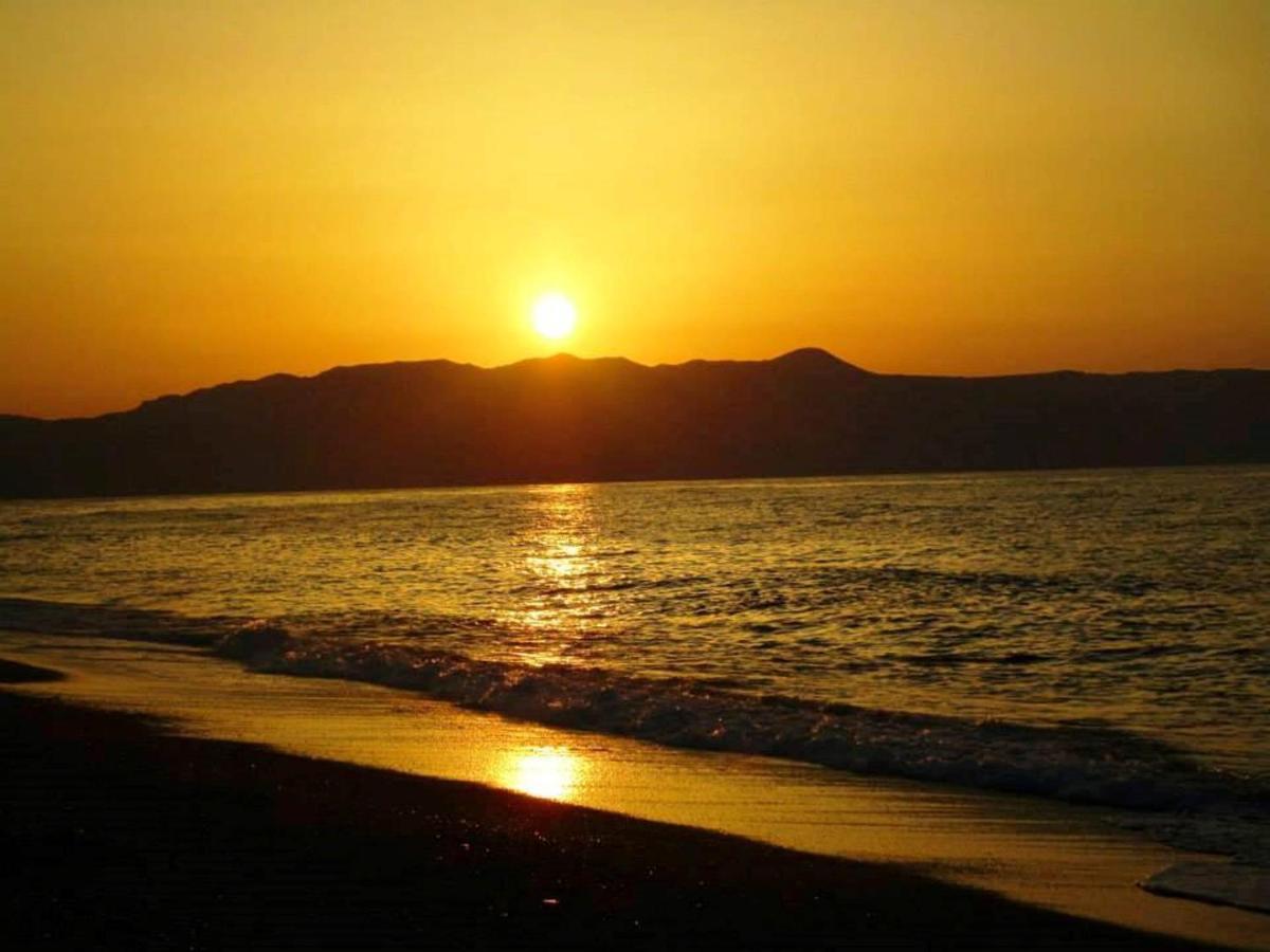 Panos Beach Hotel Platanés Kültér fotó